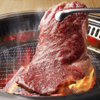 A5ランクの黒毛和牛焼肉×食べ放題 個室完備 炭治郎 新宿店