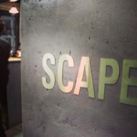 SCAPE（スケープ）