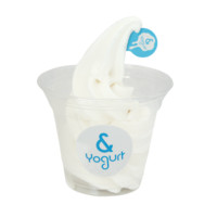 & Yogurt 横浜店