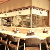 柳橋市場の 藁焼きのお店 魚柳