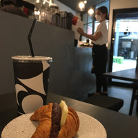 &Co. 1号店