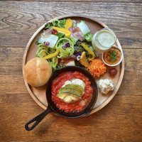 MOVE CAFE（ムブカフェ）