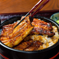 かくれうなぎ誕生の店 川八