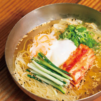 焼肉どんどん アメリカ村本店