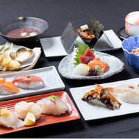 元祖ぶっち切り寿司 魚心 心斎橋店