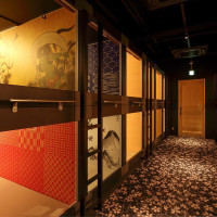 CAPSULE HOTEL NINJA & GEISHA （カプセルホテル忍者＆芸者）