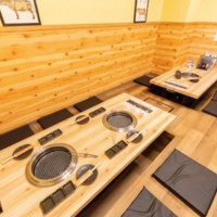 やきにく牛三おおつか