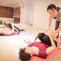 Yoga studio gllow たまプラーザ店