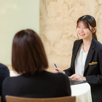 グレースバリ 横浜西口店