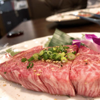 焼⾁ 九⽃池袋店