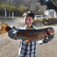 釣り堀カフェクローバー