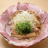 ラーメン大戦争 新大久保店