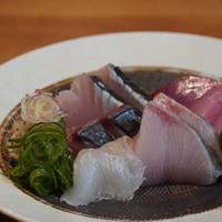 食堂はなたに