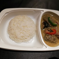 タイレストラン ムートーン