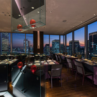 Dining & Bar TENQOO ダイニング&バー テンクウ