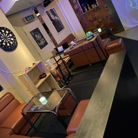 Bar Garage