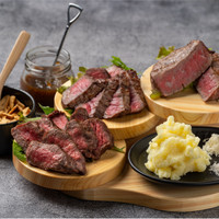 赤身肉ステーキダイナー　アカウシ
