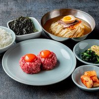 焼肉 肉どうし 北浜本店