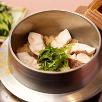 寅八商店 心斎橋店