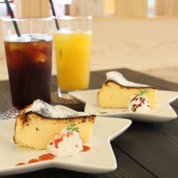 STARRY CAFE+（スターリーカフェ）