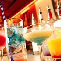 200yen bar moon walk 渋谷道玄坂店