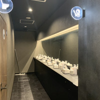 EXPA 梅田店