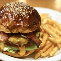 THE GREAT BURGER