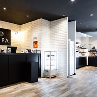 EXPA 心斎橋店