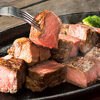 肉寿司&ステーキ食べ放題 肉ギャング 新宿東口店