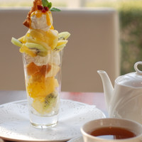 CAFE & DINING WASHOW
