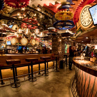 The Public stand　銀座コリドー店
