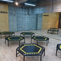 岩盤ヨガスタジオbatubatu