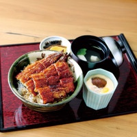 炭火うなぎ美濃金 春日井店