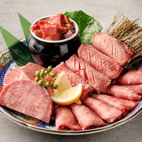 焼肉 URBAN 栄駅
