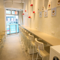 & Yogurt 横浜店