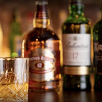 Bar 9