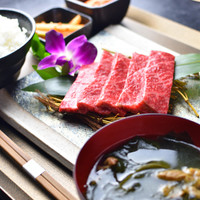 炭火焼肉 和牛苑