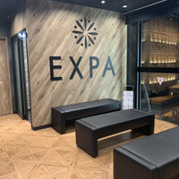 EXPA 梅田店