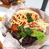 エムズカフェ（M's cafe）