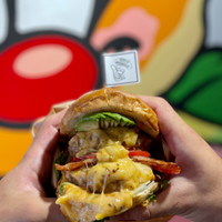 アピッツバーガー（Upit's Burger）
