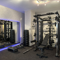 BODY MAKE GYM GROWS