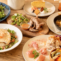 MOVE CAFE（ムブカフェ）