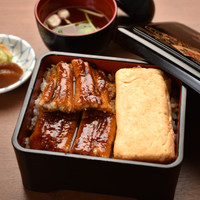 炭焼鰻 土井活鰻（ドイカツマン）