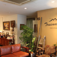 True Nature YOGA STUDIO