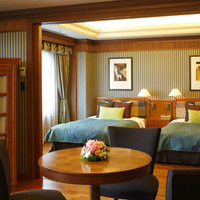 フォレスト・イン昭和館