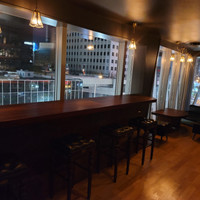 BAR 聖（バー アキラ）