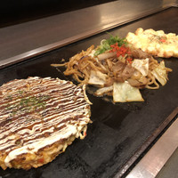 お好み焼きはここやねん