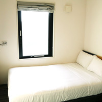 8HOTEL