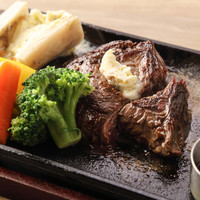 肉バル グリル＆バーベキュー プラチナミート（白金肉）