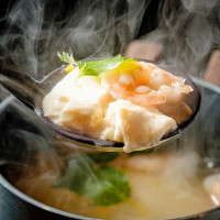   月の雫 新宿中央東口店